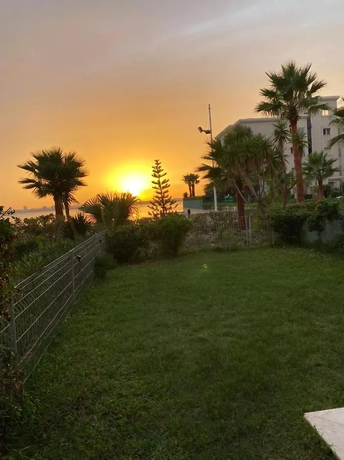 Tres Bel Appartement Avec Jardin Et Vue Sur Le Lac 0*, Tunis